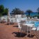 Stuhl Air mit Armlehnen und Sun Air Stuhl ohne Armlehnen weiß Magis JardinChic Terrasse